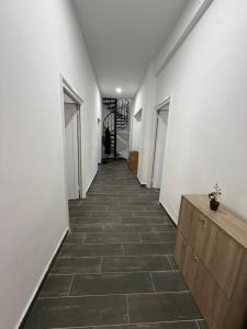 Family house with Garden & Free Parking