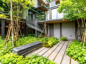 RCA Hub Pool and Massage Room in Thonglor Bangkok