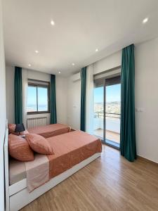 Rare Gem with Panoramic View of Downtown Algiers