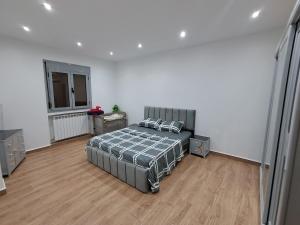 Modernes Duplex nahe Oran airport der Senia Mall