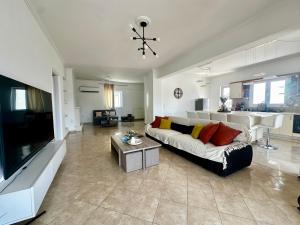 Prime Oasis Glyfada