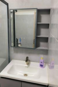 Cozy Urban Escape 1 BR at Gatundu Heights, Kileleshwa