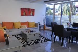 Villa Sonjasaa, Cozy apt 2 Bed-AC-Hot Water-Wifi-Pool-Bar-Baní 208