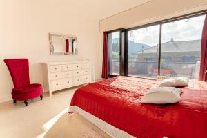 114 - sea view, 300 meters from the sea and the center