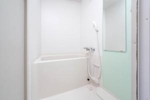 Shin Osaka St 2 mins Direct access to the airport