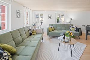 BASEKAMP Prime I Friends I Lake I Mountains I Luzern