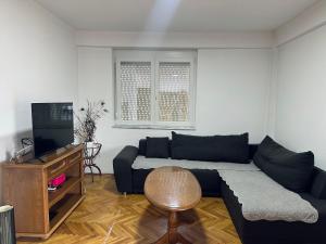 S Apartments