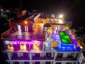 Việt Hoa Cát Bà Hotel