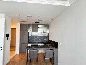 Mandala 365 Residential Tower