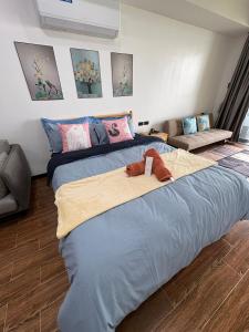 SY BAY Suites cozy staycation near airport Okada