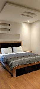 Stylish 2BR Apartment with pool in Marrakesh
