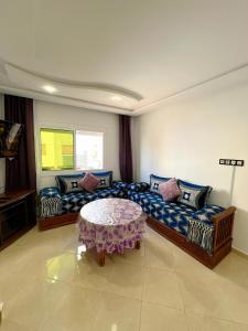 Visit Chamal - Palmera 1