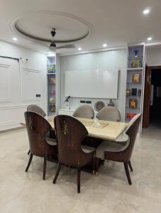 House of Arora