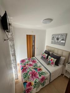 Casa Prédio triplex - Faneca Apartamentos