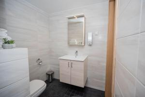Aisa 39 Family Apartment