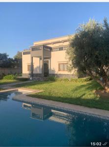 Villa amkhlije