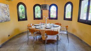 Casa Oasis by Live It CB