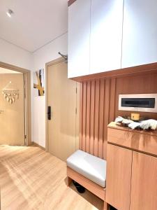 Cozy 1 BR Sub-penthouse in the heart of Haiphong