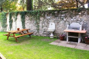Casa Roccia-tra bosco, passeggiate e Lago Maggiore