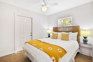 Freshly Remodeled Island Suite w Pool & Pet Friendly