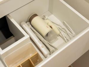 NEW- Wangsimni Stn 3 mins, Max 4P, Tub, Baby friendly, Near Seongsu, Luggage Storage, Flat