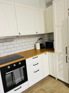 Chalet con piscina en Carmona