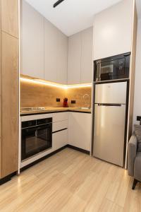 4E Luxury Apartment