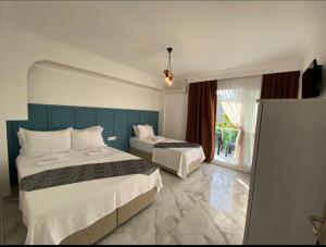TROPiCANA OTEL