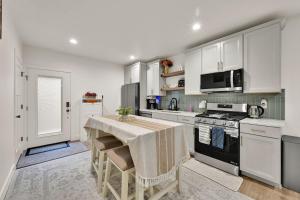 Beautiful Mtn Green Retreat In Law Suite Newly furnished