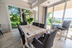 Casa Ola Relax in private neighborhood with pool