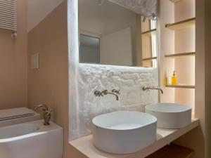 Brand new Scalinata Traditional stairway Luxury suite with Jacuzzi