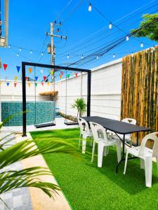 X2 privacy villa