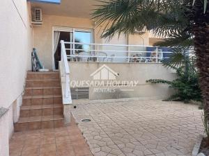 Cabo Roig Ground Floor Apartment with Pool 4 people