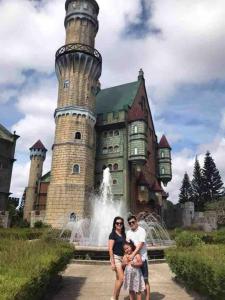 Tagaytay Family Home
