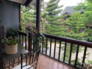 Tagaytay Family Home