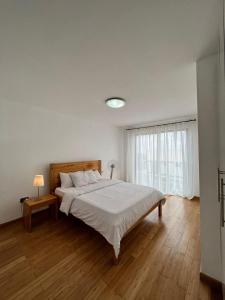 The Contemporary Nest Garden City