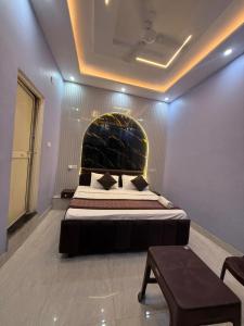 Hotel New Vedas Villa 15 Min from RAM temple