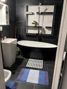 Apartament Lux, 5 Minute De Plajă, Loc De Parcare