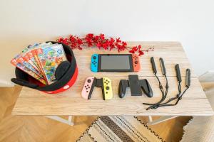 東聖居 難波 関空直通 天下茶屋駅7分 4ベッド Switchで遊べる宿