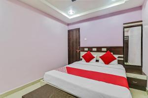 Hotel O Royal
