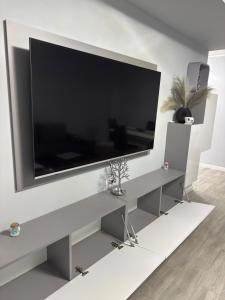 cristal apartment mamaia nord