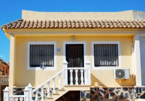 Super Cute Camposol 2 bed with Community Pool