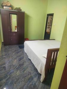 mookambika stay home 500 meeter