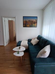 Jade Apartment