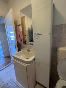 Apartments with WiFi Split - 27676