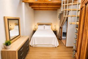 Alicante City Center 3BR - Sleeps 8 - Near Beach