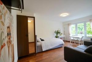 Montreux Riviera Studio