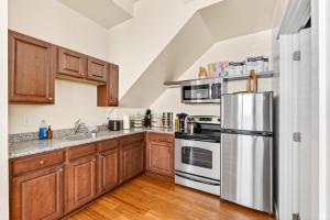 Elegant NW Portland Studio - Central Walkable Stay