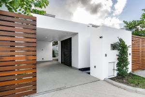 Villa Botanica Four Seasons