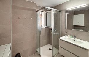 Gorgeous Apartment In Calahonda